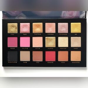 New ~ Huda Beauty ~ Rose Gold Palette Remastered